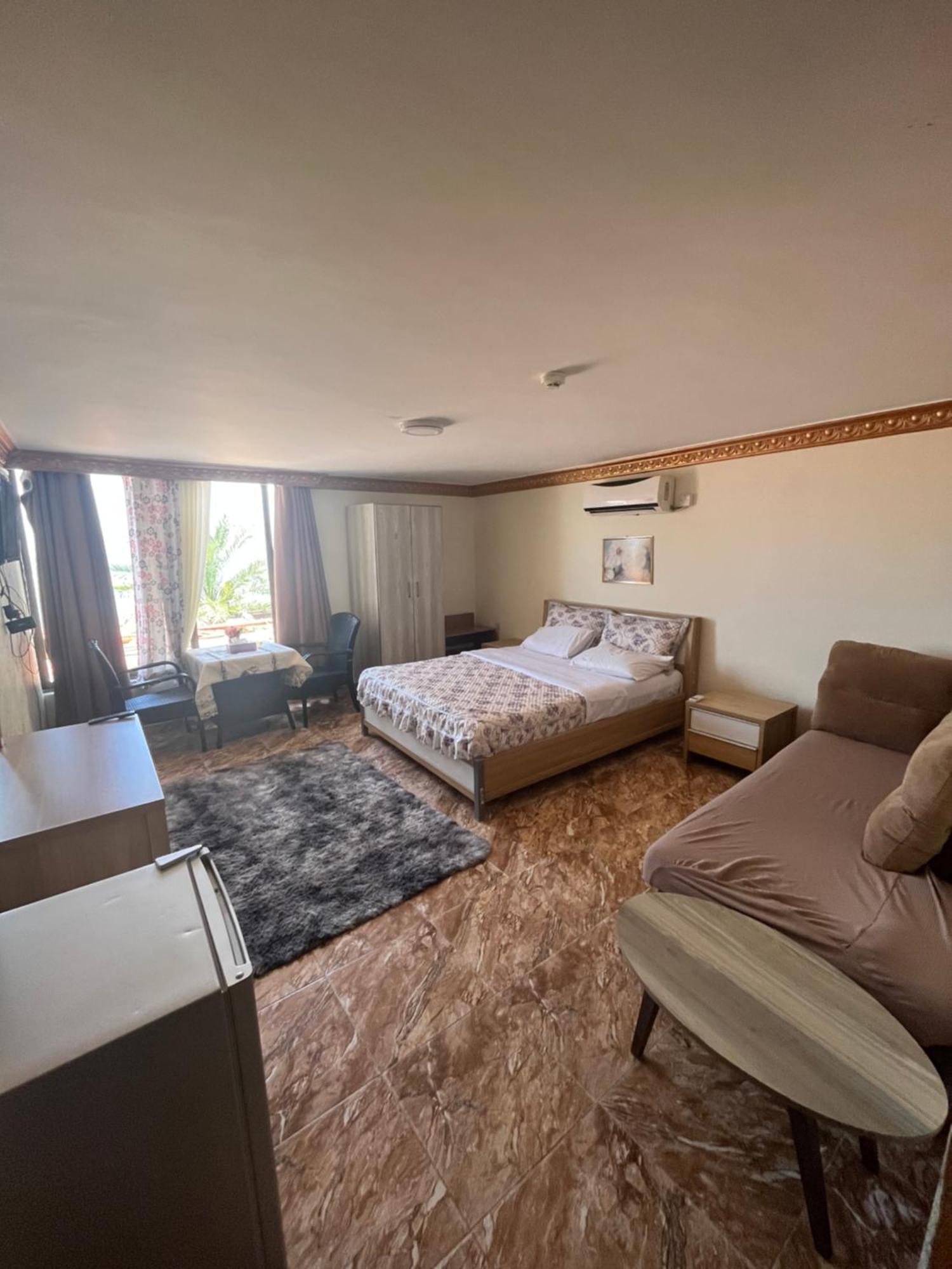 Al-Amer Chalets Aqaba Ngoại thất bức ảnh